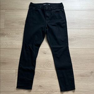 Old Navy Women's Black High Rise Straight Jeans